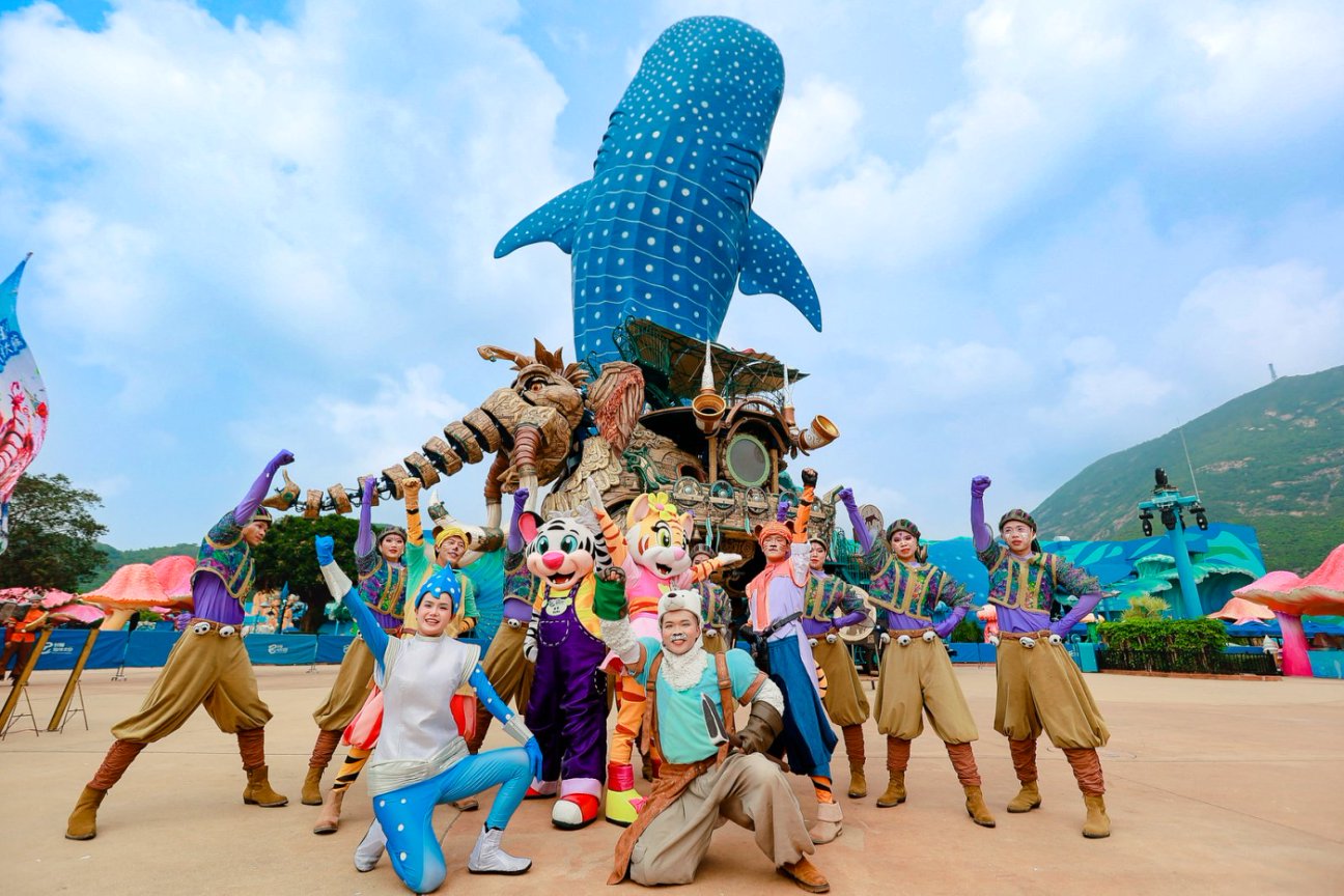 5D4N ZHUHAI/MACAO/CHIMELONG OCEAN KINGDOM + HUITONG ANCIENT VILLAGE  (CRUISE TOUR VIEW HONG KONG-ZHUHAI-MACAO BRIDGE)