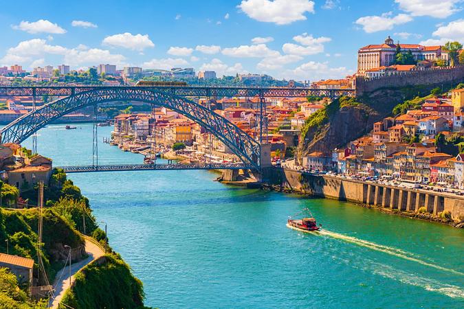 14D11N THE GRAND SPAIN & PORTUGAL (MADRID / SALAMANCA / PORTO / LISBON / SEVILLE / ALICANTE / BARCELONA) 