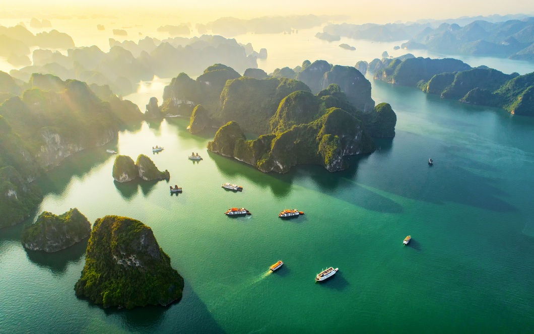 6D5N HANOI / NINH BINH / HALONG BAY + OVERNIGHT CRUISE 5 * AMBASSADOR SIGNATURE CRUISE