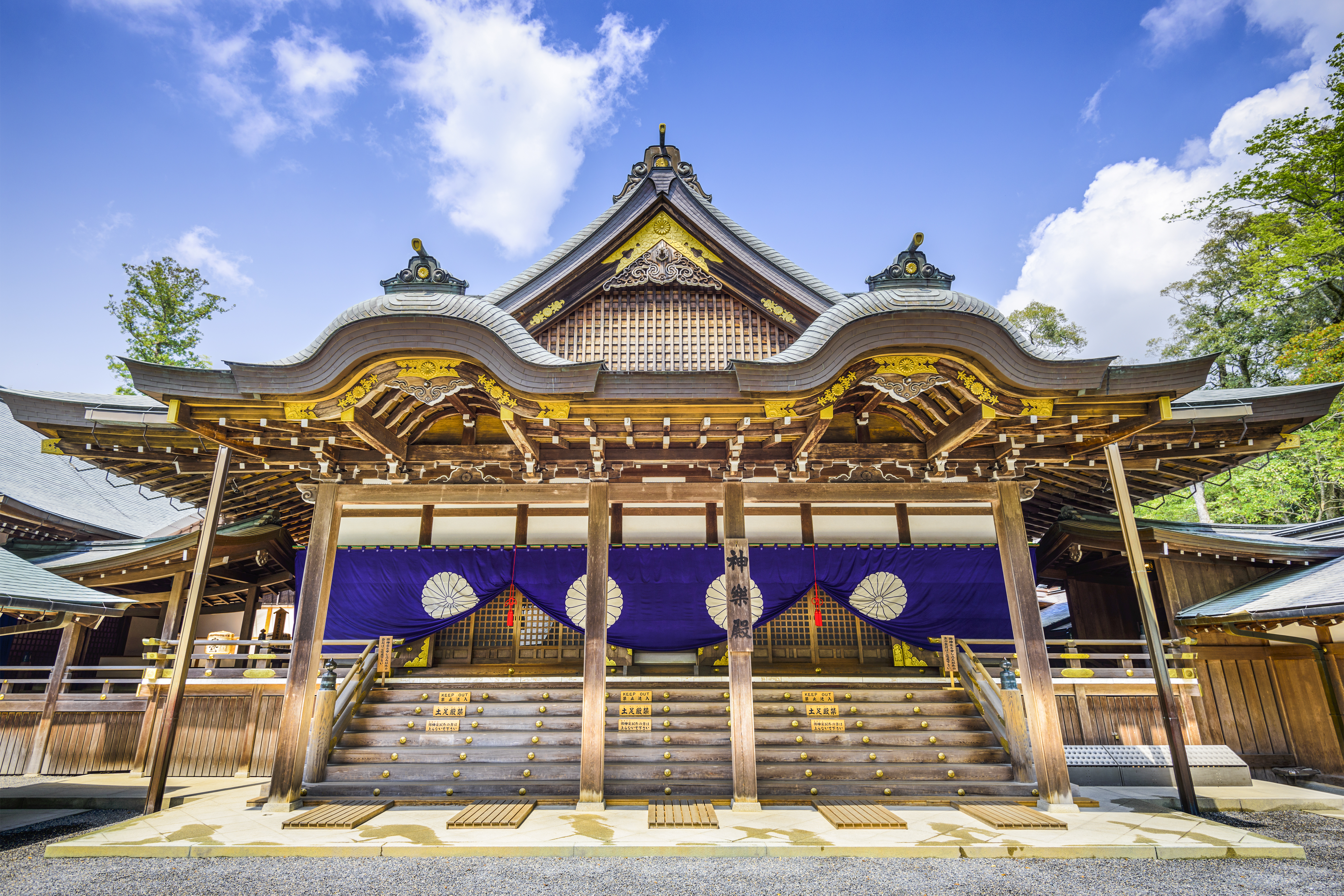 8D5N OSAKA / ISE / NAGOYA / GIFU / MATSUMOTO / MT. FUJI / TOKYO