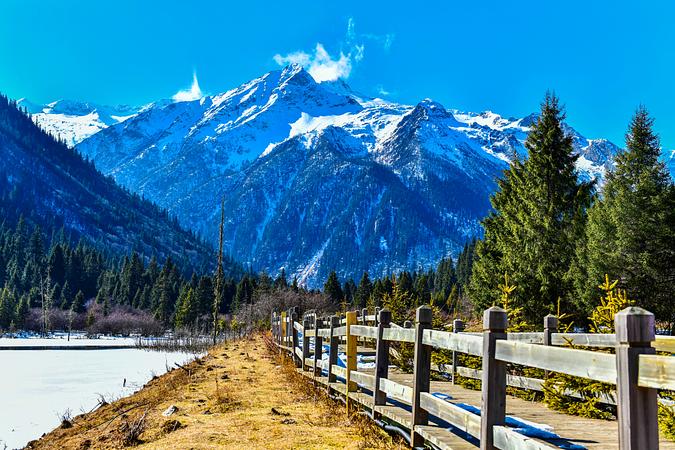 9D7N CHENGDU/JIUZHAIGOU/HUANGLONG/DAGU GLACIER/BIPENGGOU/DUJIANGYAN
