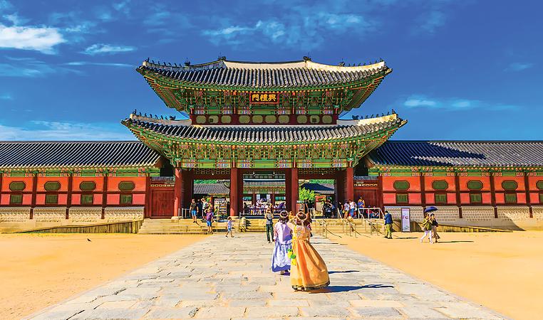 6D4N SEOUL/ NAMI ISLAND/ MOUNT SORAK *WEARING HANBOK VISIT GYEONGBOK PALACE*