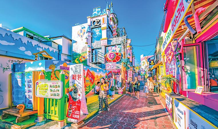 6D4N STEP INTO STYLE, STEP INTO KOREA