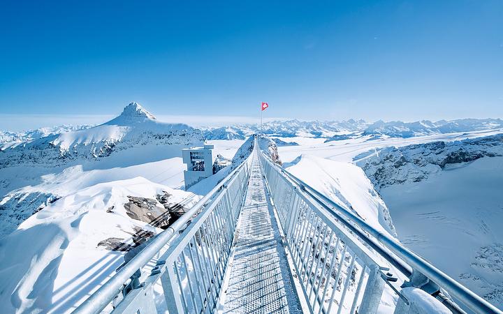 10D7N SWITZERLAND + ITALY (SCHILTHORN + GLACIER 3000)