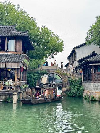 8D6N FROM HIDDEN GEMS TO FAIRY FUN-DISNEYLAND (Hangzhou | Lishui | Xinshi | Wuzhen | Shanghai)