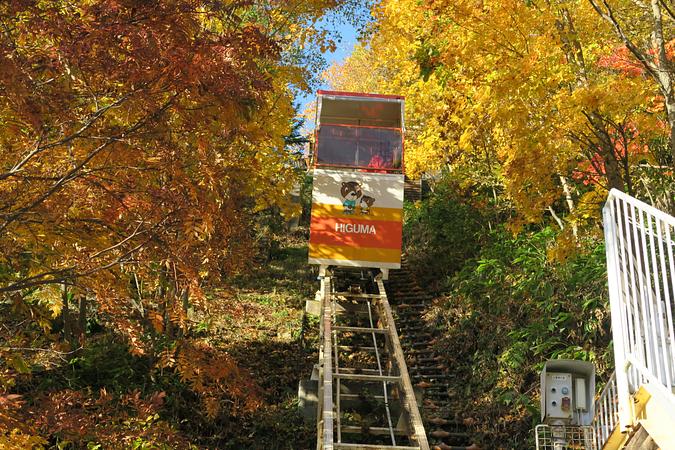 7D5N HOKKAIDO AUTUMN の MAPLE LEAF SEASON  (NOBORIBETSU/ LAKE TOYA/ OTARU/ SOUNKYO/ JOZANKEI/ SAPPORO)