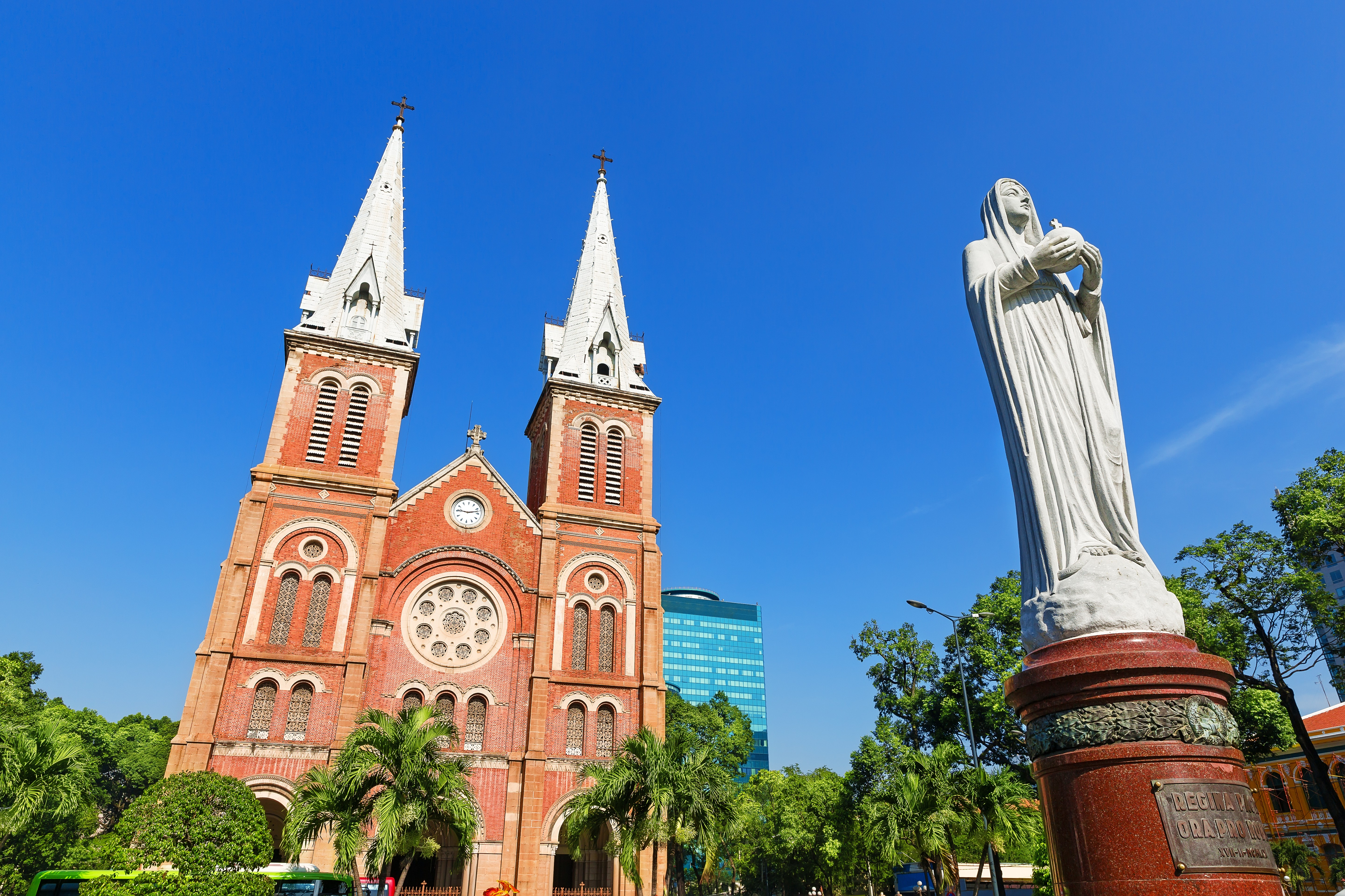 4D3N HO CHI MINH CTIY / CU CHI / VUNG TAU
