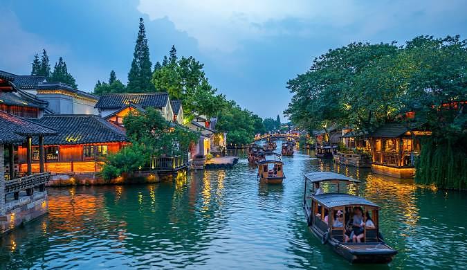 6/7D5N RUSTIC ESSENCE OF JIANGNAN + DISNEYLAND (HANGZHOU, WUZHEN, SHANGHAI)