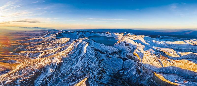 9D7N HARBIN THE SNOW WORLD (MT.CHANGBAI+ICE&SNOW WORLD)