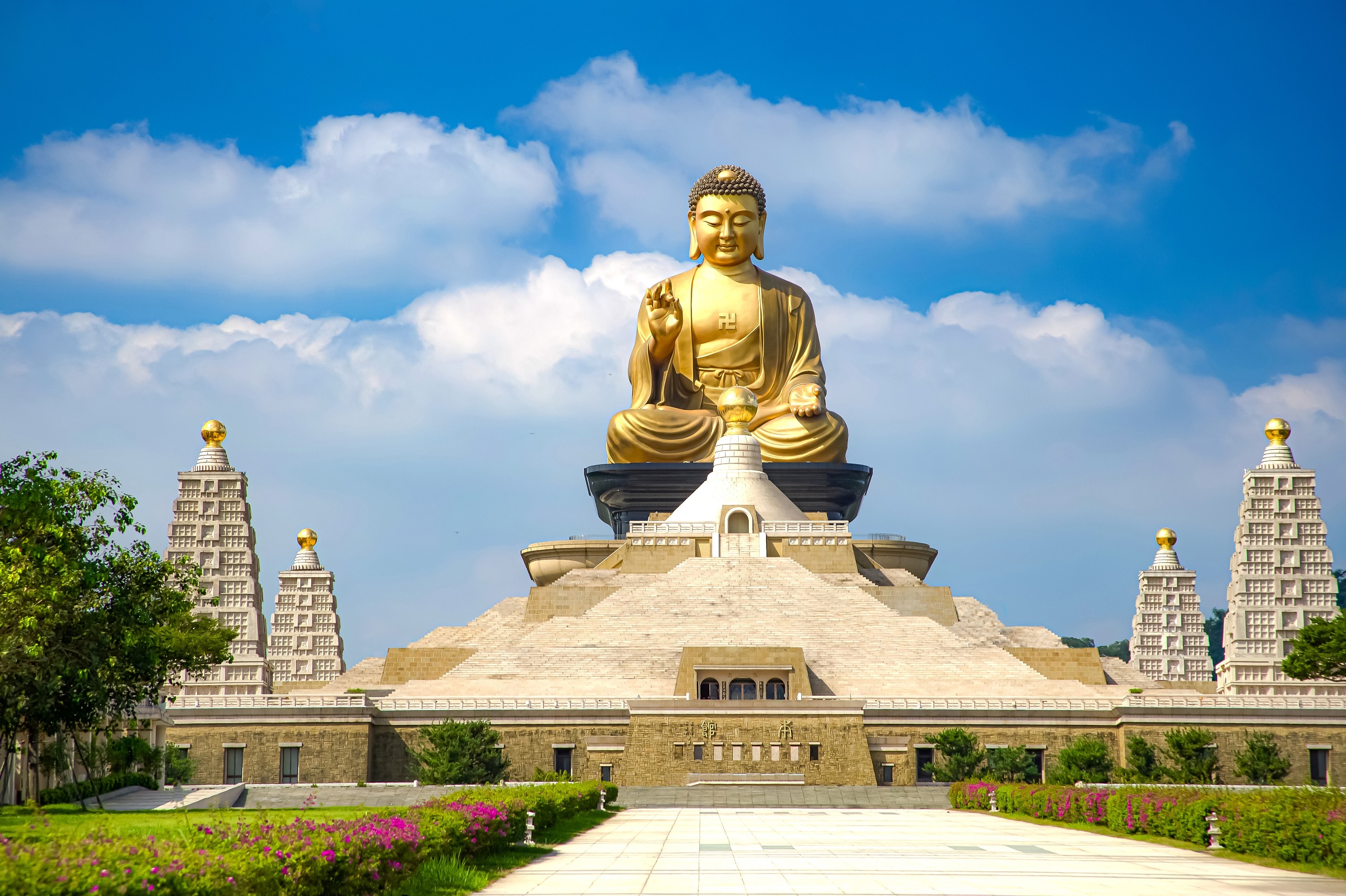 6D5N KAOHSIUNG/ TAINAN/ CHIAYI + STAY 01 NIGHT ALISHAN (ALISHAN FOREST RAILWAY AND SUNRISE)