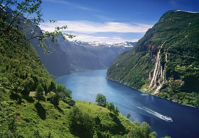 13D10N SCANDINAVIA FJORD EXPLORER (FINLAND, SWEDEN, NORWAY, DENMARK)