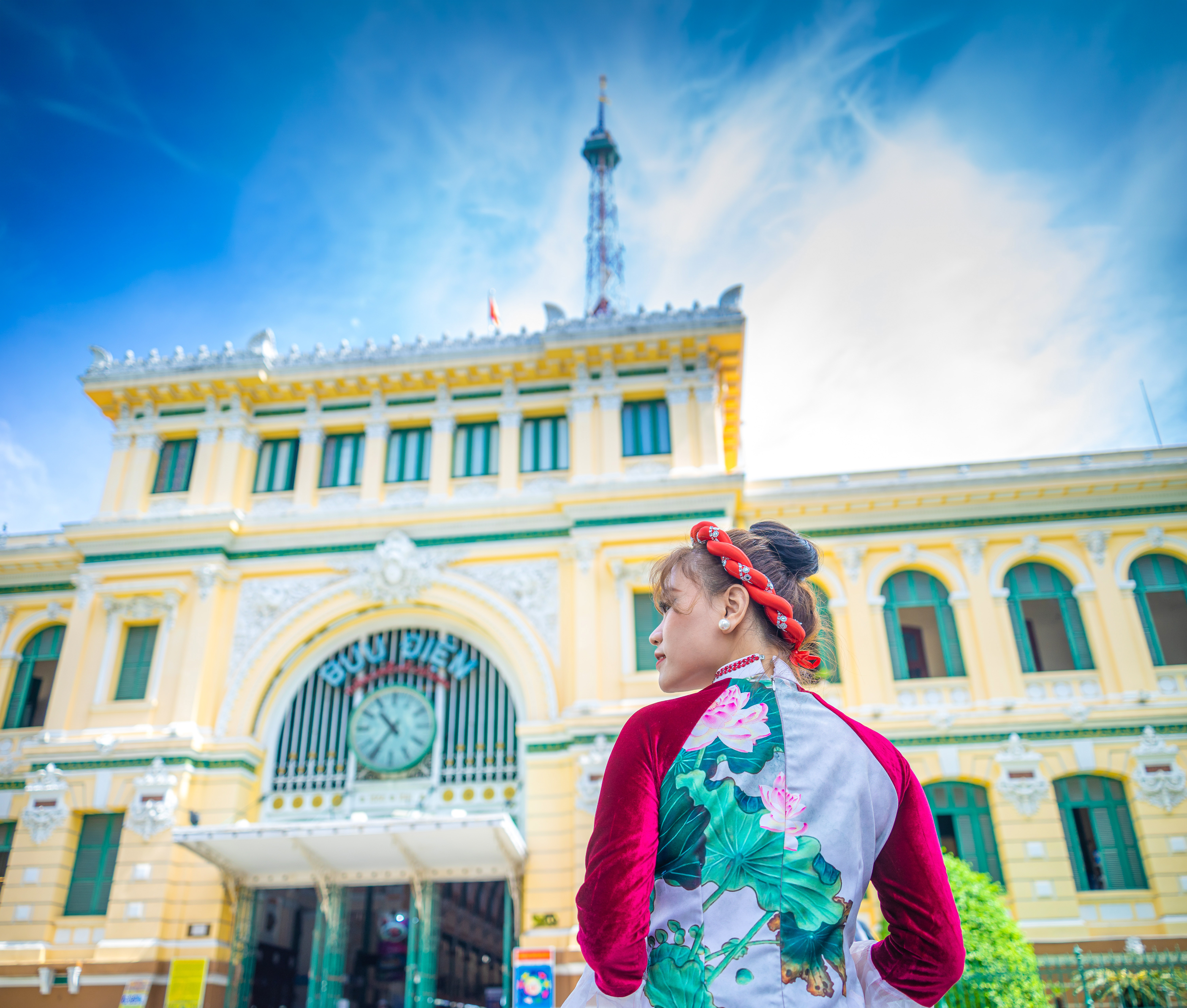4D3N HO CHI MINH x CU CHI FUN