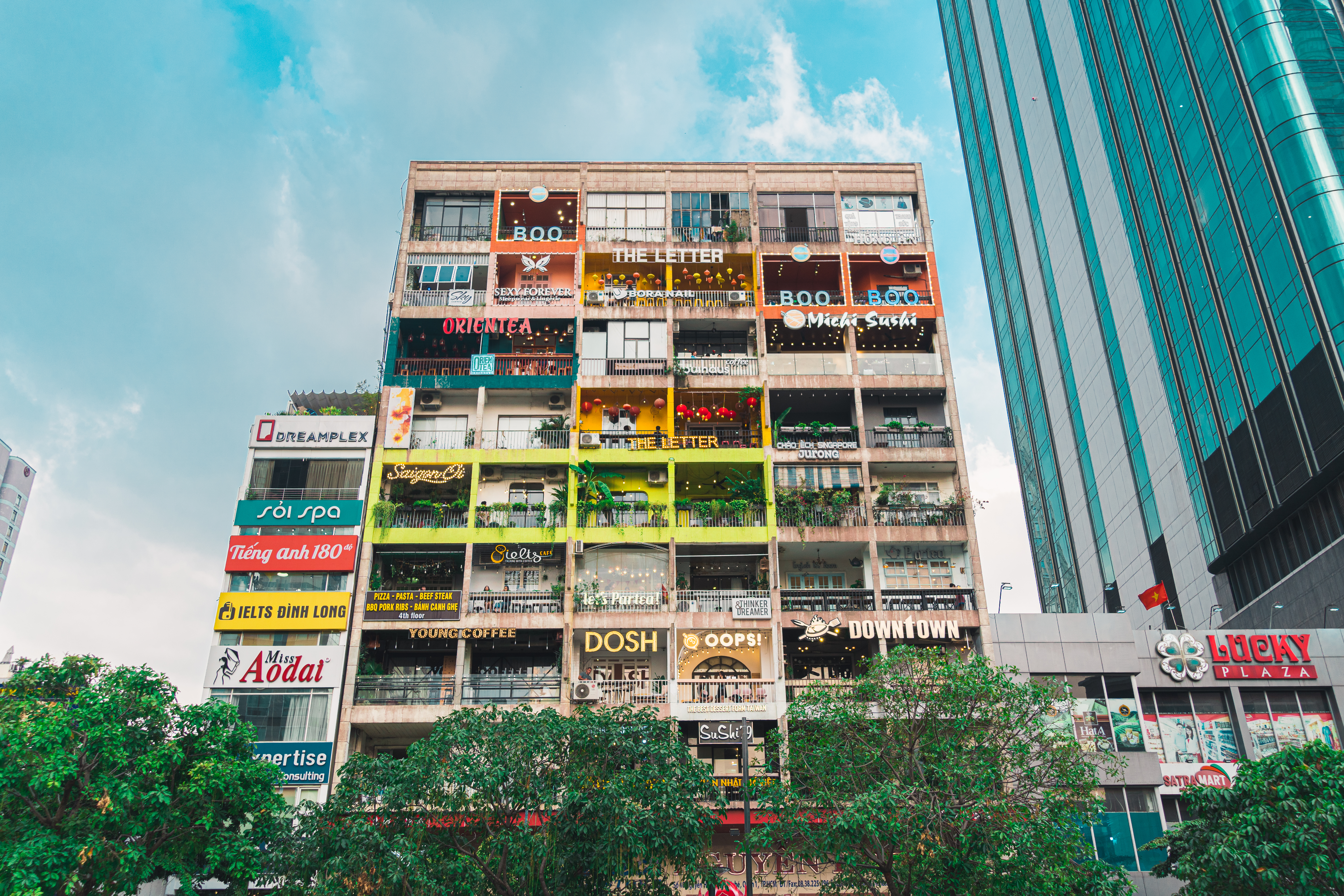 5D4N SOUTHERN VIETNAM CHARMING TOUR (HO CHI MINH-CU CHI-VUNG TAU-MEKONG DELTA)