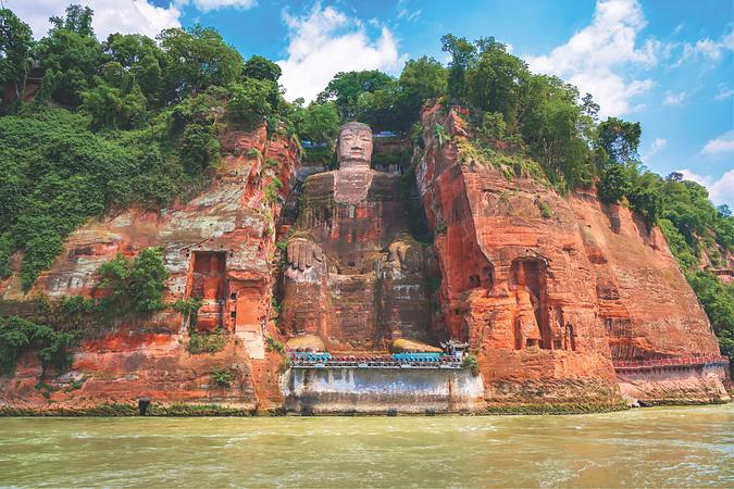 7D5N SICHUAN CHARM & CHONGQING SPIRIT · PANDA & MOUNTAIN CITY (CHENGDU-LESHAN-CHONGQING)