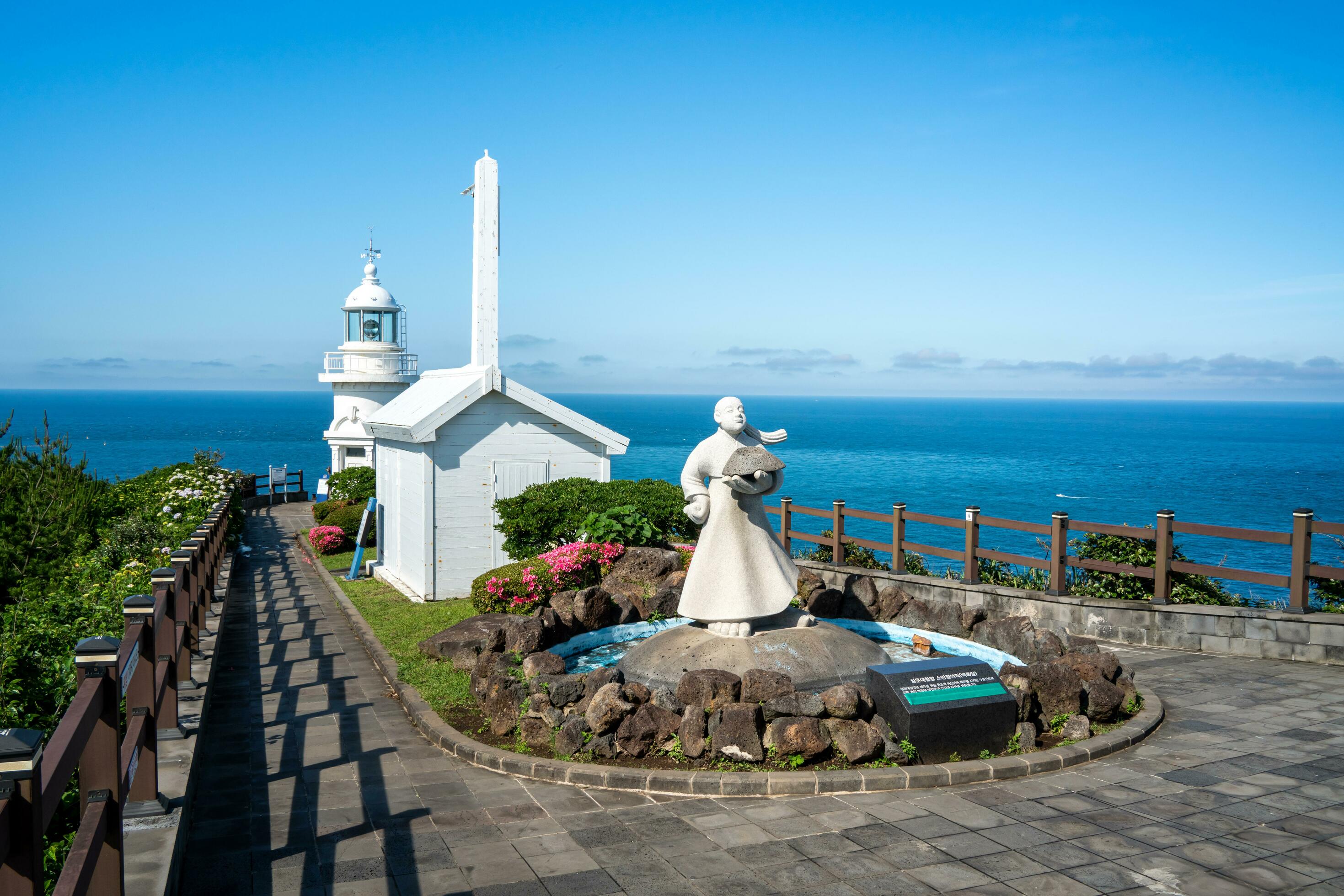8D6N SEOUL/ JEJU ISLAND + UDO ISLAND + DISCOVER THE LEGACY OF JEJU HAENYEO